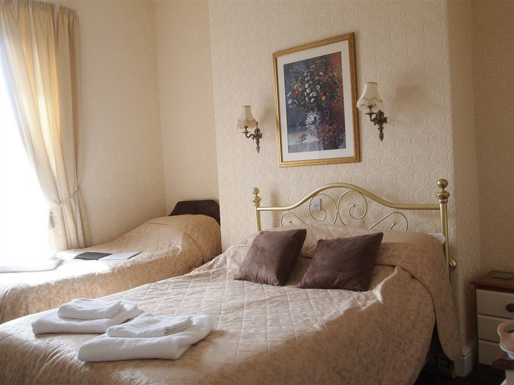 The Grafton Guest House Llandudno Buitenkant foto